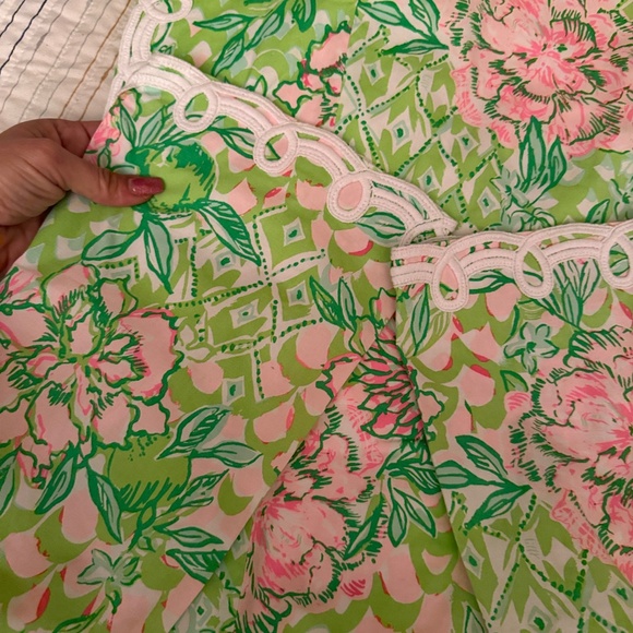 Lilly Pulitzer - Picture 13 of 15